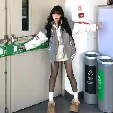 寻星记  美式潮流拼接刺绣夹克青春感与高级感并存棒球服 男女同款