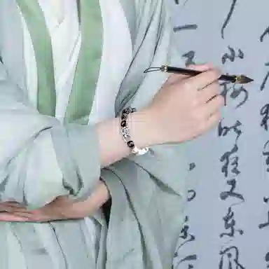 远山乔 招财貔貅 足银文玩串珠 新中式国潮本命年十二生肖 手链把件 轻奢小众礼 黑曜石 手串 男女同款情侣款