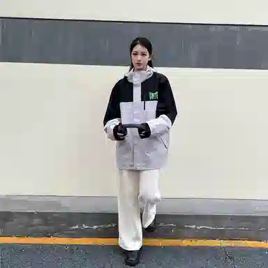 Unite Life HOODS logo