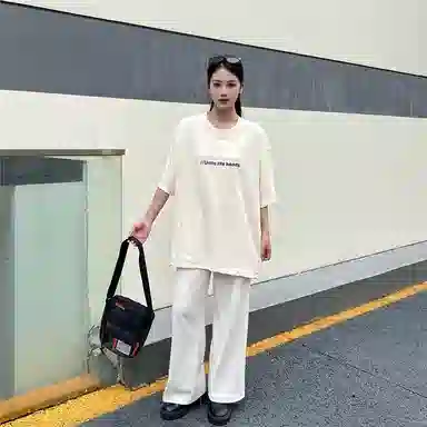 Unite Life HOODS LogoT