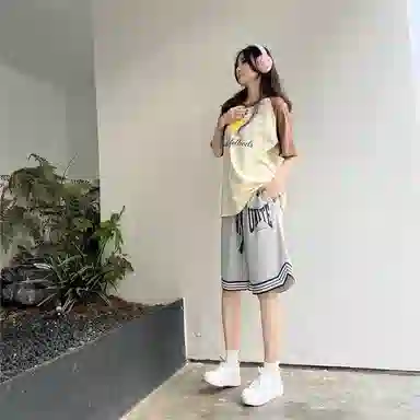 Unite Life HOODS logo