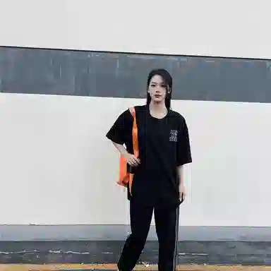 Unite Life HOODS logoT