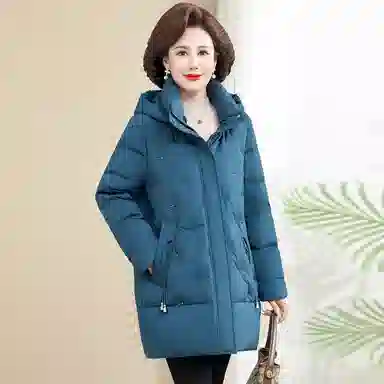鸭鸭 冬季防寒经典连帽保暖时尚中老年妈妈装羽绒服 女款