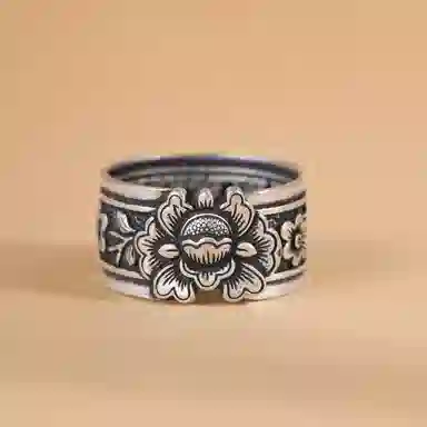 990