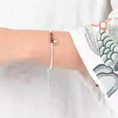 S925