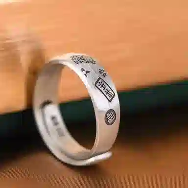 999