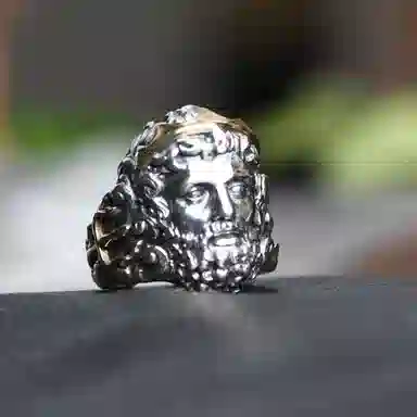 S925