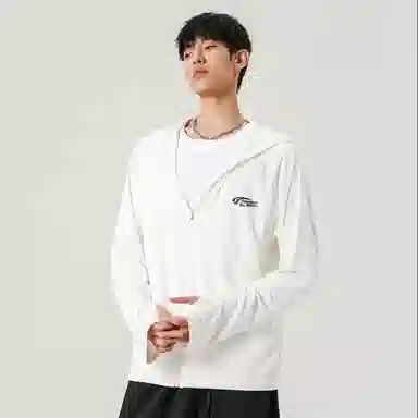 ROBINHOOD logoUPF50+