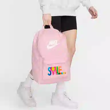 Nike Heritage Logo