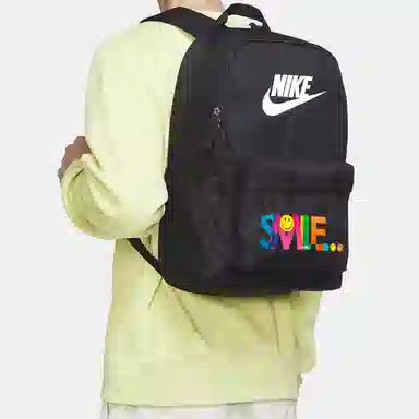Nike Heritage Logo