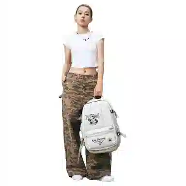 Converse Straight Edge