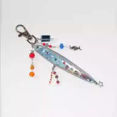 OXO OVERLOAD Fish Keychain
