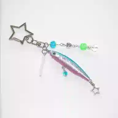 OXO OVERLOAD Fish Keychain