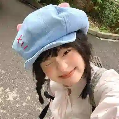 OXO OVERLOAD Rabbit Ear Washed Denim Beret