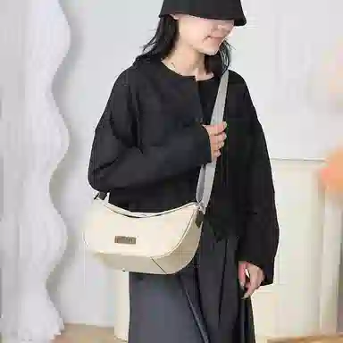 捷朗仕 时尚便捷通勤 尼龙布 单肩斜挎包 常规 女款 多色