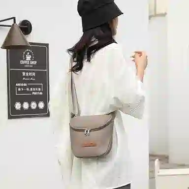 捷朗仕 简约百搭 尼龙布 斜挎包 男女同款情侣款 多色