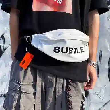 Subtle FELIS Logo PU