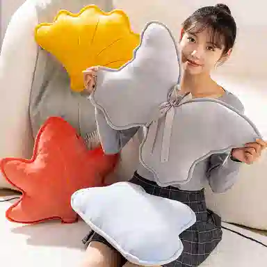 卡威 卡通树叶抱枕 可爱银杏叶枕头 玩偶 毛绒公仔