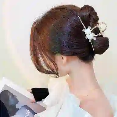 建禄 抓夹蝴蝶小熊花朵头饰品日常轻奢通勤简约百搭精致高级感优雅气质#好运 合金 发夹 女款