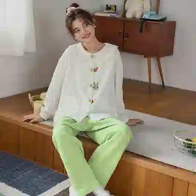 莫代尔 舒适轻柔亲肤透气翻领开衫慵懒宽松显瘦个性长袖长裤家居服可外穿睡衣套装 女款