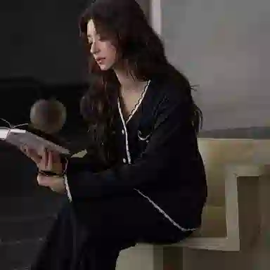 莫代尔 舒适柔软亲肤细腻翻领开衫个性时尚气质百搭不易起球家居服可外穿睡衣套装 女款