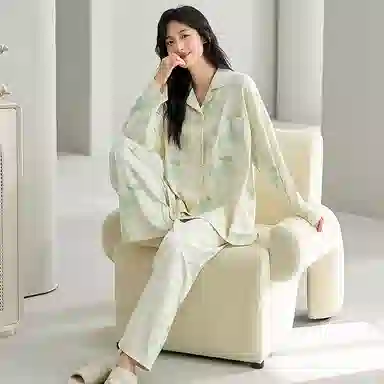 莫代尔 舒适柔软经典翻领开衫清新韩版个性家居服可外穿睡衣套装 女款