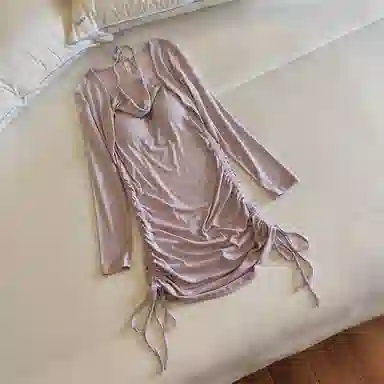 莫代尔 韩版休闲简约舒适轻柔细腻长袖裙宽松显瘦自带胸垫防凸点家居裙睡裙 女款