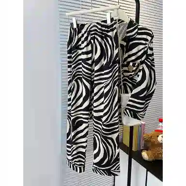 莫代尔 春秋季宽松显瘦个性舒适柔软亲肤细腻时尚百搭长袖长裤家居服可外穿睡衣套装 女款