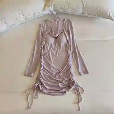 莫代尔 韩版休闲简约舒适轻柔细腻长袖裙宽松显瘦自带胸垫防凸点家居裙睡裙 女款