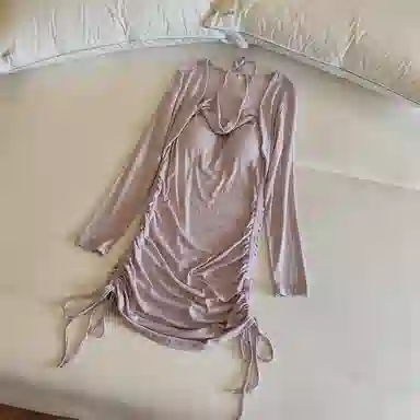 莫代尔 韩版休闲简约舒适轻柔细腻长袖裙宽松显瘦自带胸垫防凸点家居裙睡裙 女款