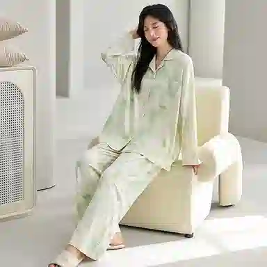 莫代尔 舒适柔软经典翻领开衫清新韩版个性家居服可外穿睡衣套装 女款