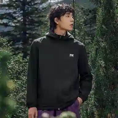 乔丹  山神系列 简约字母 防泼水科技 宽松连帽  商务/休闲生活徒步徒步旅行户外远足都市生活/旅游/通勤 防水防风冲锋衣 男款 黑色