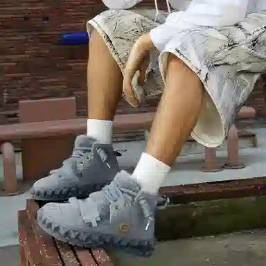 OETZI Snow Boots Gray