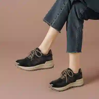 波尔谛奇 头层牛皮 舒适运动百搭厚底 轻便增高 低帮 生活休闲鞋 女款