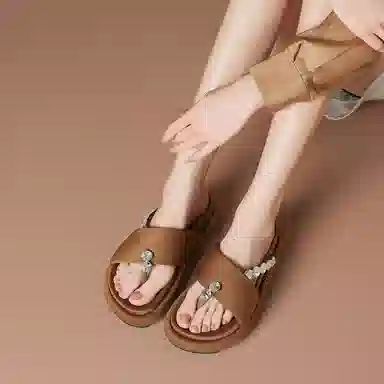 波尔谛奇 厚底舒适潮流时尚 精致外穿 防磨人字拖鞋 女