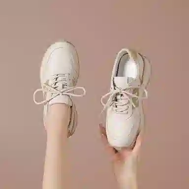 波尔谛奇 头层牛皮 舒适运动百搭厚底 轻便增高 低帮 生活休闲鞋 女款