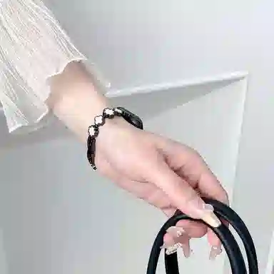 Akkerds Apple watch