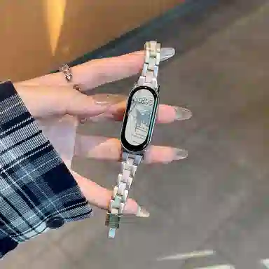 Akkerds 9pro8prowatch54