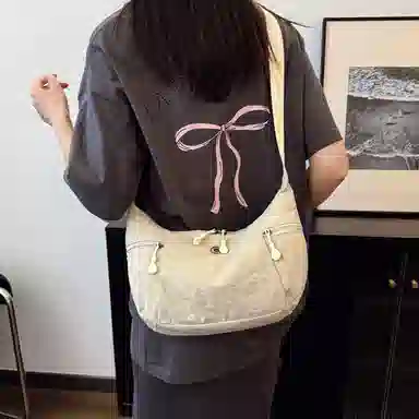 江麒 小众设计通勤日常简约百搭 布 斜挎包 女款 多色