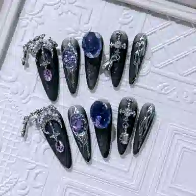 熙比 纯手工穿戴甲 聆晚异国风情轻奢爆闪气质神秘系美甲  杏仁黑蓝跳色