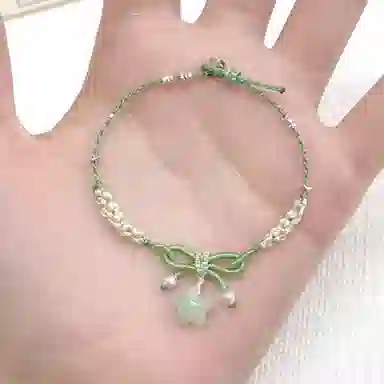 乃瑭 简约小众设计感百搭 精致显白可爱甜美青春氛围感 自戴送礼百搭款 绿色五角星编织链 树脂 手链 男女同款情侣款