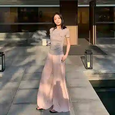 周淼 通勤简约薄款中腰阔腿休闲裤 女款