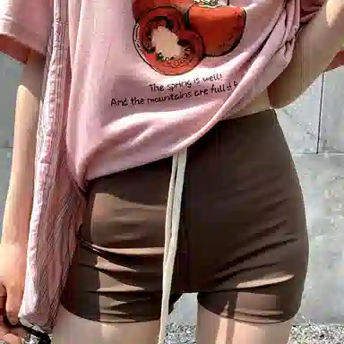 周淼 纯色高腰系带休闲短裤 女款