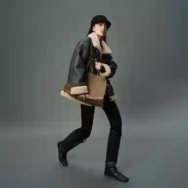 周淼 舒适抓毛底绒保暖修身小脚牛仔裤 女款 黑色