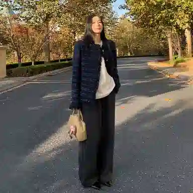周淼 纯色抽绳高腰宽松直筒抓绒阔腿休闲裤 女款