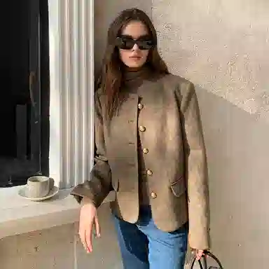 周淼 无缝一体高领修身针织打底衫毛衣 女款