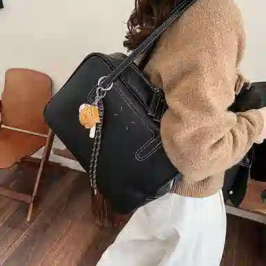 MARKANGARO Melard Vintage Crossbody Bag