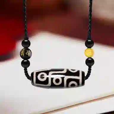 阿梵尼 西藏圣物吉祥平安招财藏传回流九眼天珠吊坠民族风护身吊坠佛珠 男生 女生 礼  玛瑙 玉石项链 男女同款情侣款