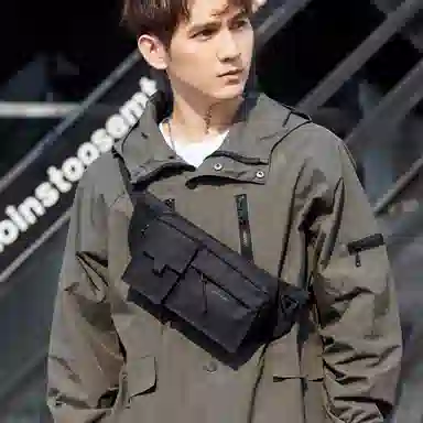 真维斯 潮酷休闲城市工装机能风高颜值学生百搭多口袋通勤逛街 织物 胸包腰包背包斜挎包 常规 男款 黑色