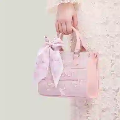 Carit&Koty Handbag White